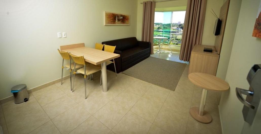 Condominio Thermas Do Bosque - Apto 204 Калдас Новас Екстериор снимка
